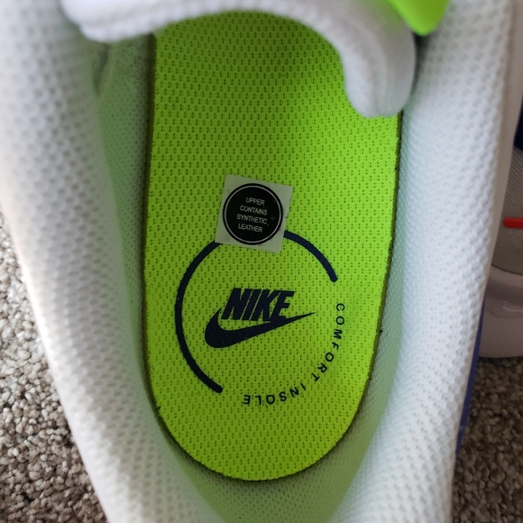 Nike Air Max Men's Athletic Shoes - Picture 7 of 7